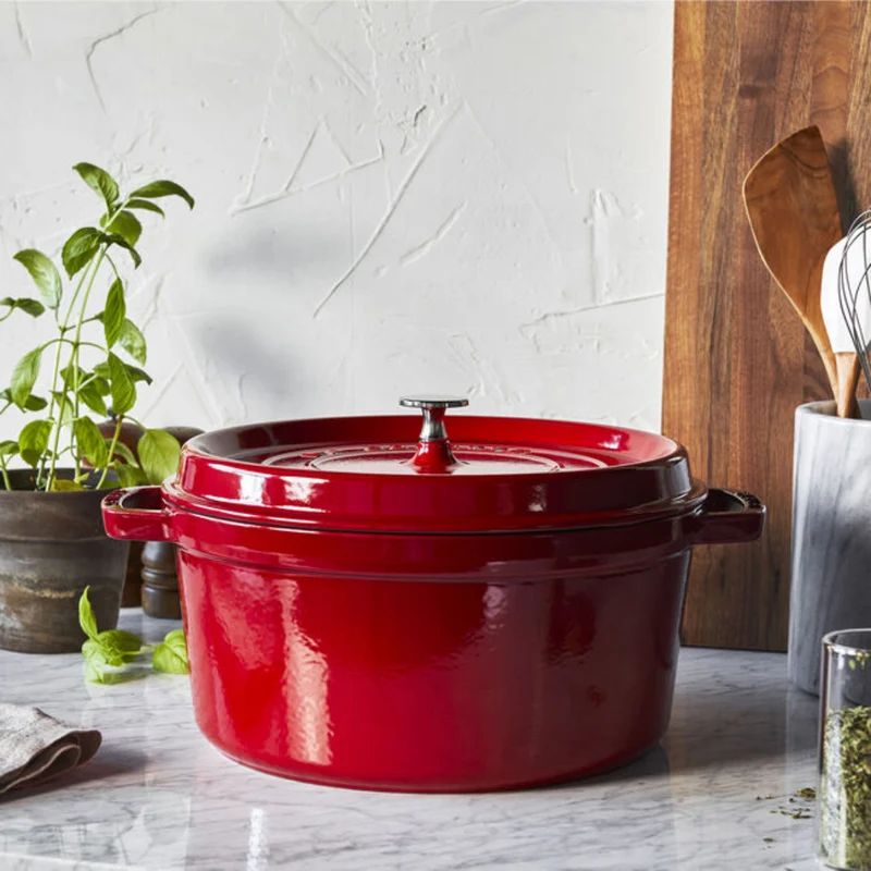 Cocotte de hierro fundido Staub