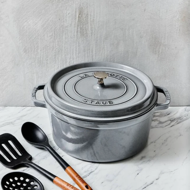 Cocotte de hierro fundido Staub