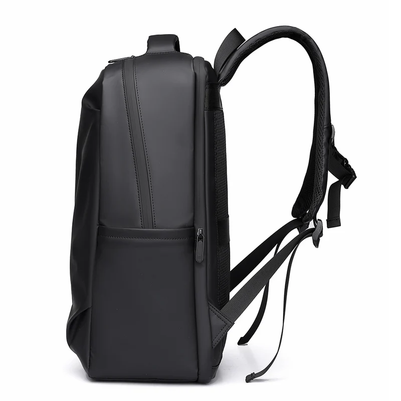 Schlanker minimalistischer Rucksack Karnz