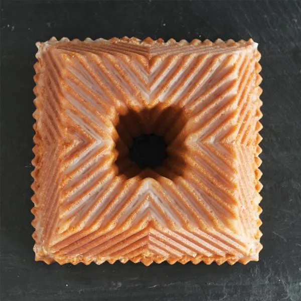 Molde aluminio Squared Bundt Nordic Ware