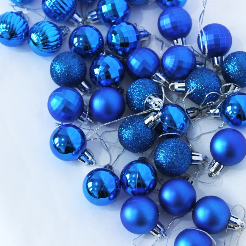 Dekorative Weihnachtsbaumkugeln Set Karnz