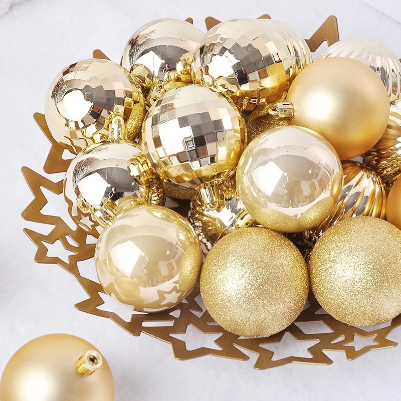 Dekorative Weihnachtsbaumkugeln Set Karnz