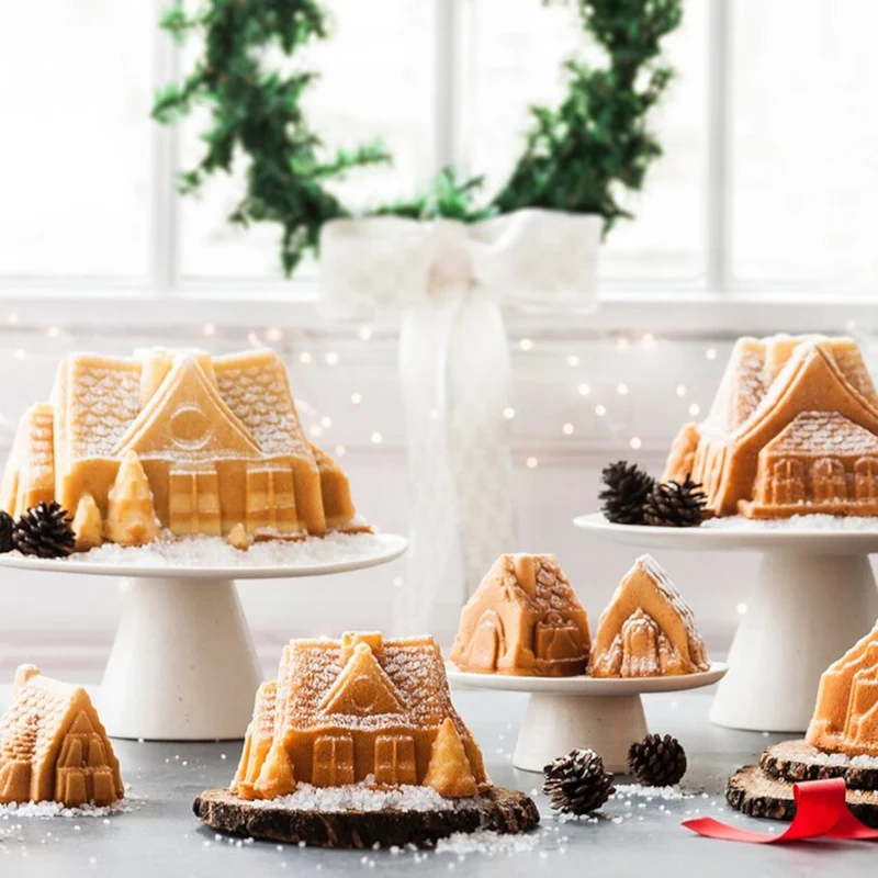 Molde Gingerbread House Duet Nordic Ware