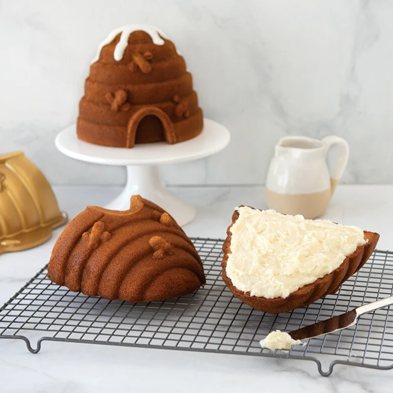 Molde Bundt Beehive Nordic Ware