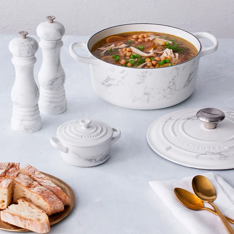 Cocotte de hierro White Marble Le Creuset (Edición Limitada)