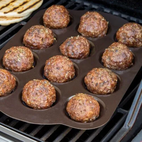 Molde para asar bolas Nordic Ware (parrilla y horno)