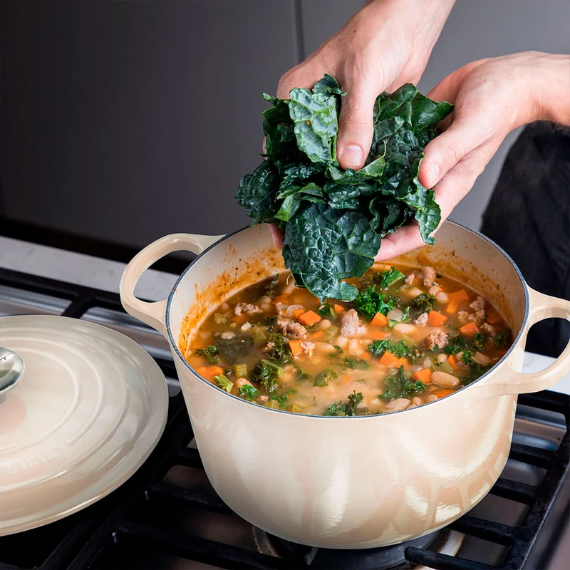 Cocotte redonda alta Evolution Le Creuset