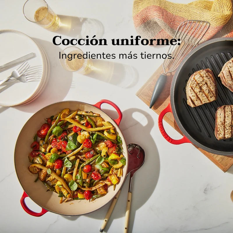 Cocotte redonda baja Signature Le Creuset