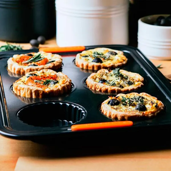 Molde antiadherente para tartaletas Le Creuset