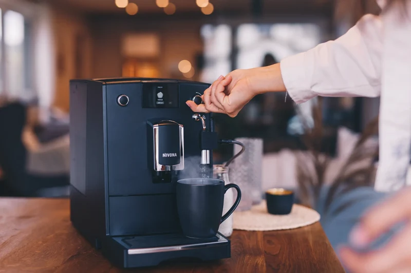 NIVONA CafeRomatica NICR 560 Weiß – Refurbished B-Ware