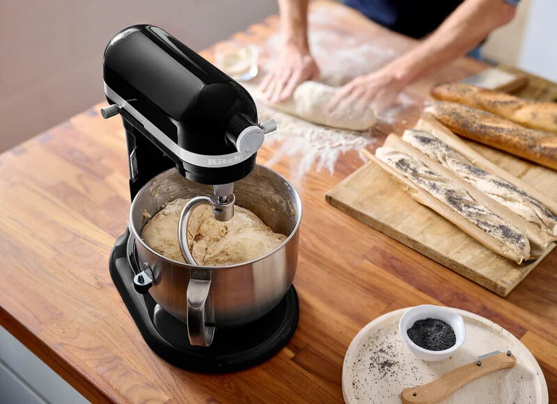 KitchenAid Küchenmaschine mit Schüsselheber 6,6 L Artisan 5KSM70SHX