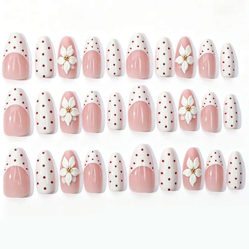 Premium dekorierter Press-On-Nagelset Karnz