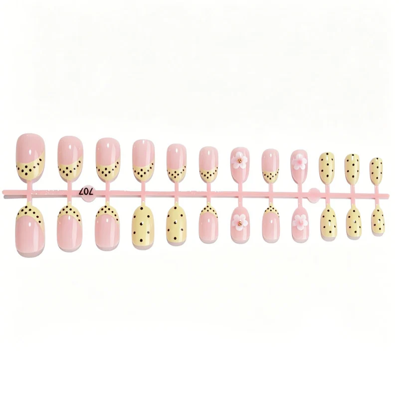Nail Art Karnz