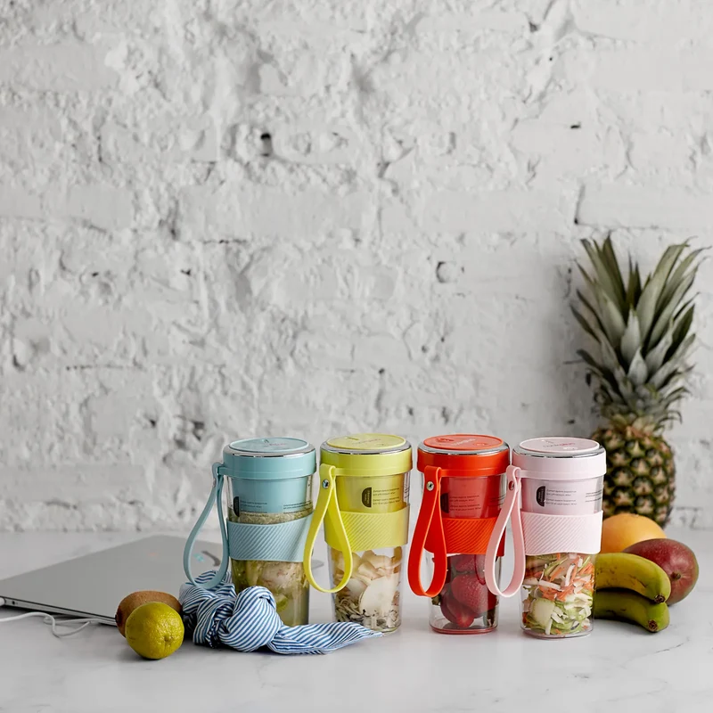 Cookplus Coral Tragbarer, wiederaufladbarer Smoothie-Mixer