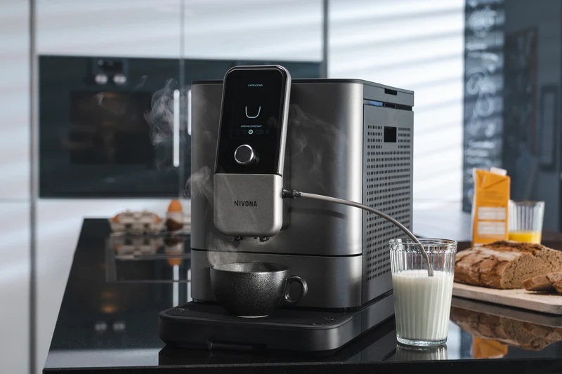 Nivona Kaffeevollautomat Nivo 8103 Titan + Starterpaket im Wert von 49 €