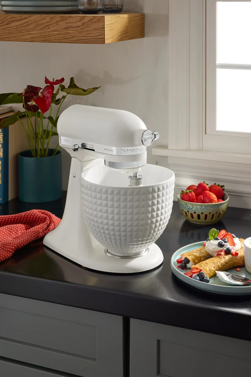 KitchenAid Küchenmaschine Artisan mit Keramikschüssel 5KSM156CXEPL Porcelain