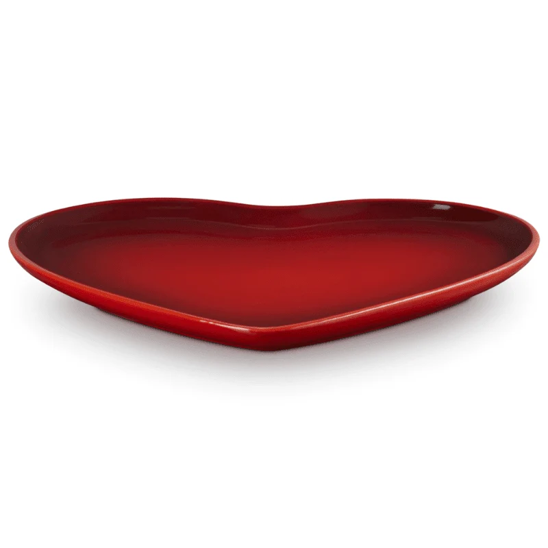 Le Creuset Servierschale in Herzform aus Steingut, 32 cm