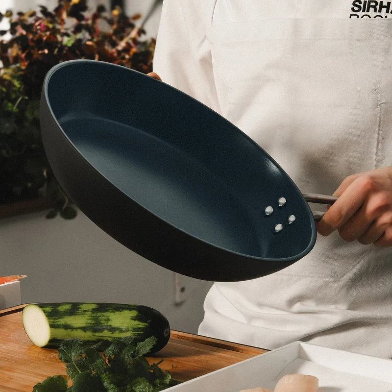Professional Bratpfanne D28 cm Titanium