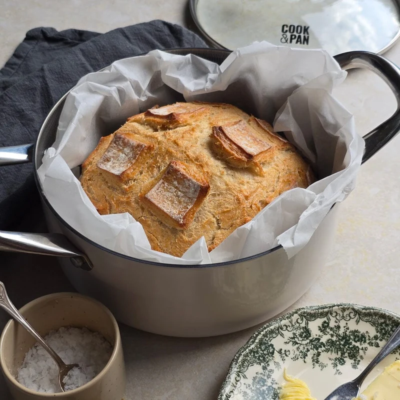 Cook & Pan - Honey Go Ivory Kochtopf 20 cm mit Glasdeckel
