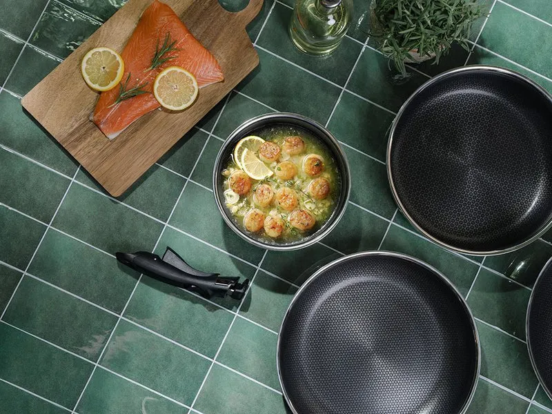 SOßENTOPF MIT ABNEHMBAREM GRIFF 18CM SET