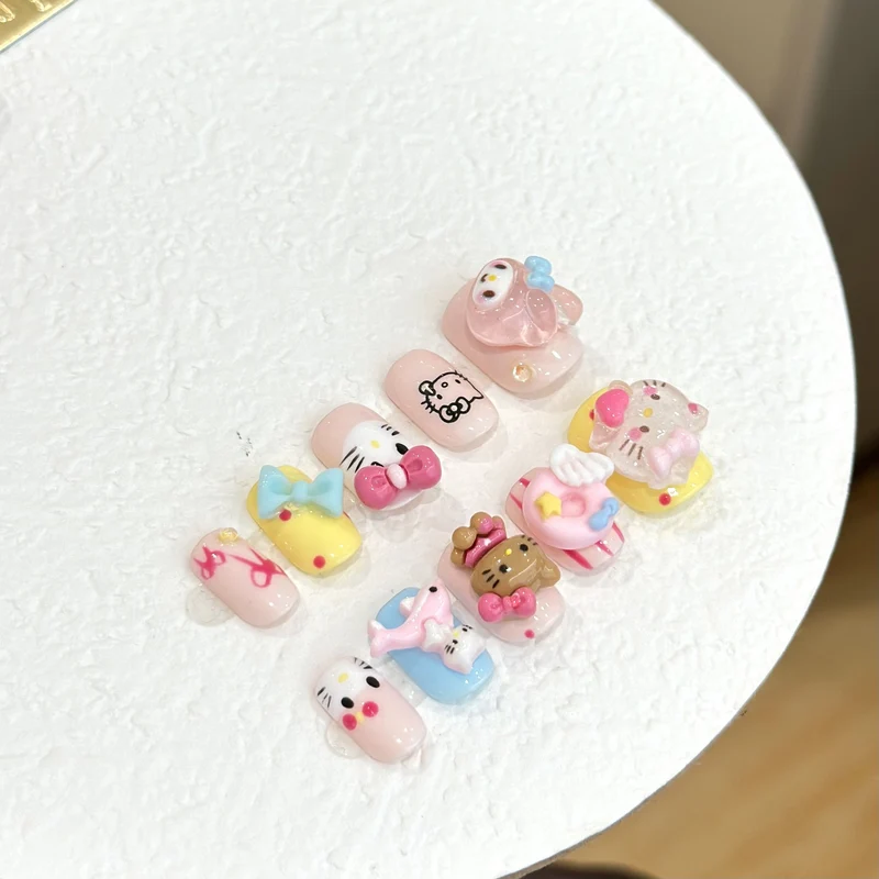 Verspielt Cartoon-Figur Press-On-Nagelset