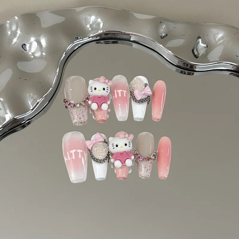 Verspielte Kitty-Themen Press-On Nagelkollektion
