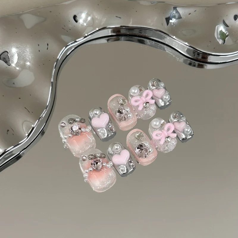Perlen- und Strass-Dekorative Press-On Nagelset