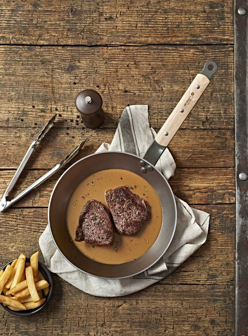 de Buyer Eisenpfanne Mineral Bois mit Holzgriff