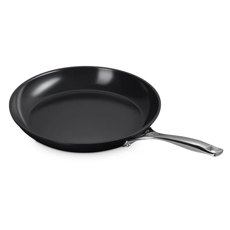 Le Creuset - Bratpfanne Essential Antihaft 24 cm