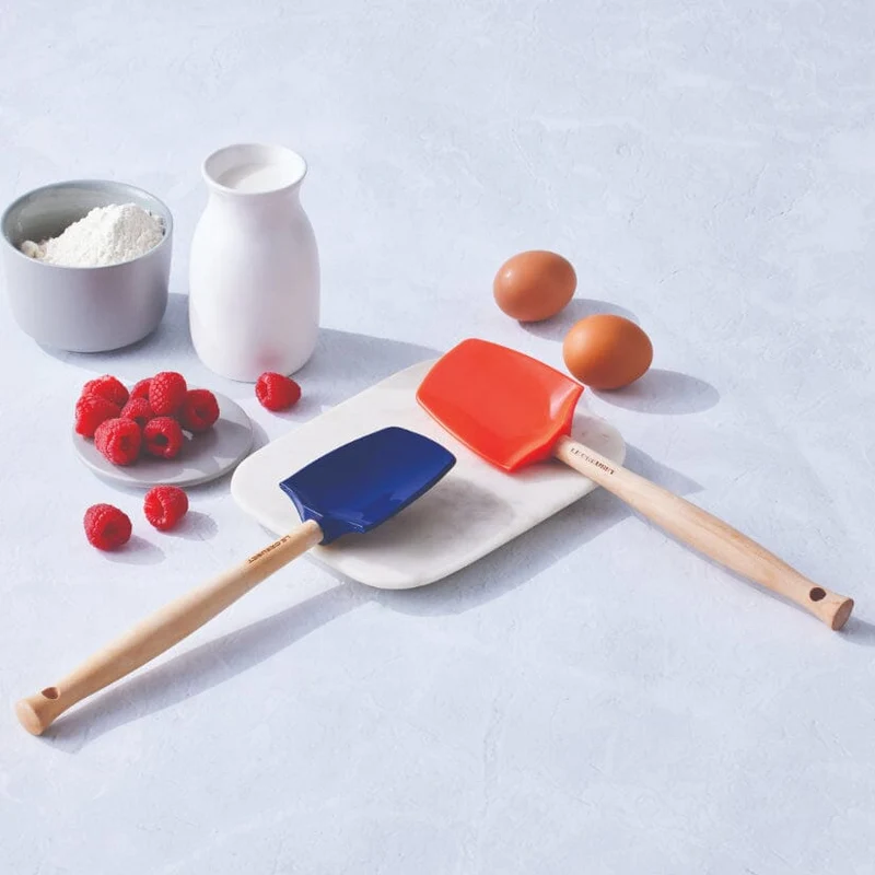 Le Creuset - Premium Großer Löffelspatel Orangerot