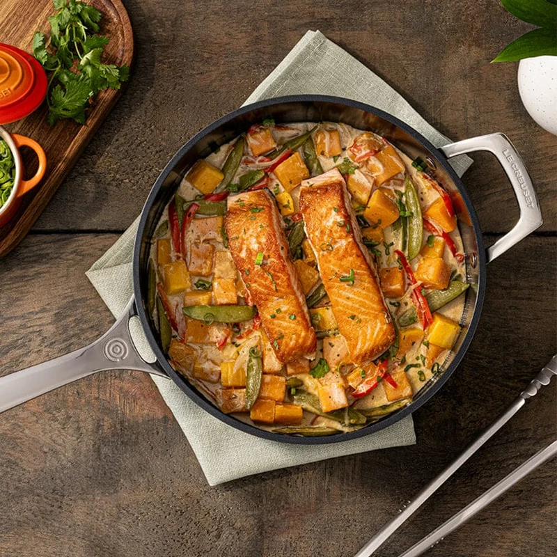 Le Creuset - Essential Antihaft-Kochtopf 26 cm