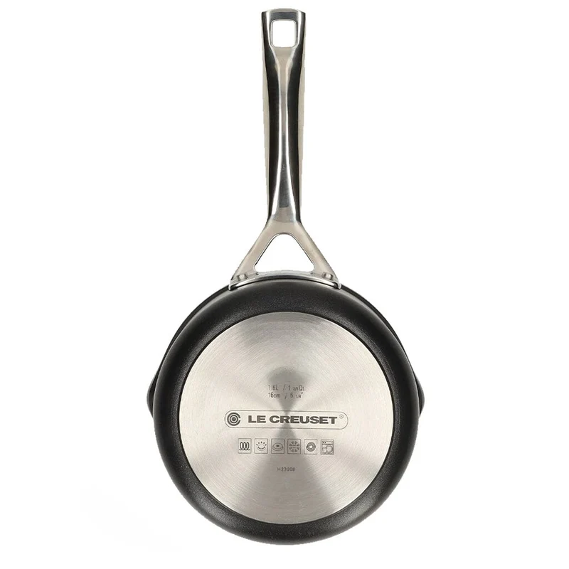 LeCreuset - Topf mit Ausgießer 16cm 1,6l