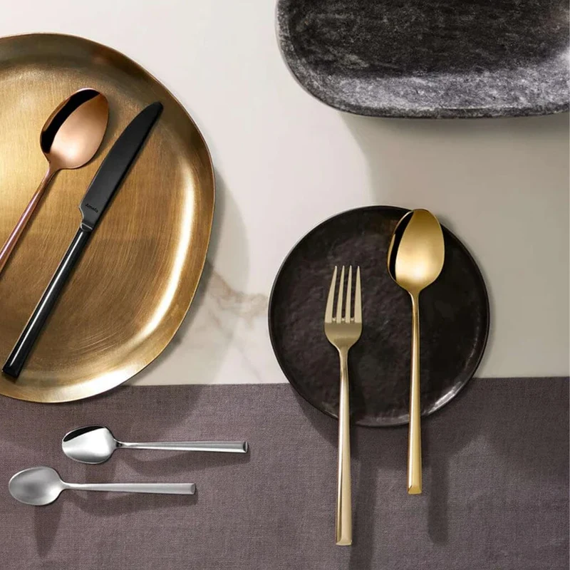 Amefa - Metropole 24-teiliges Besteckset - Gold