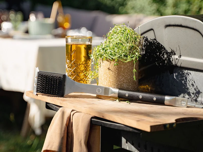 BBQ REINIGUNGSBÜRSTE AUS EDELSTAHL