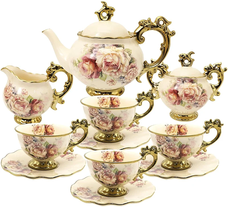 Wunderschönes Tee-Set, 15-teilig in Beige-Gold