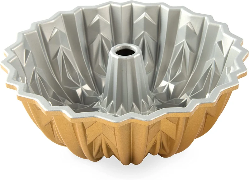 Himmlische Backform Cut Crystal Bundt Aluminium Gold