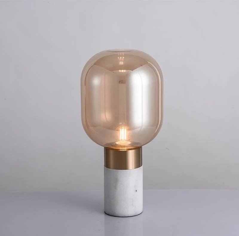 Zeitgenössische Glas Tischlampe mit metallischer Basis