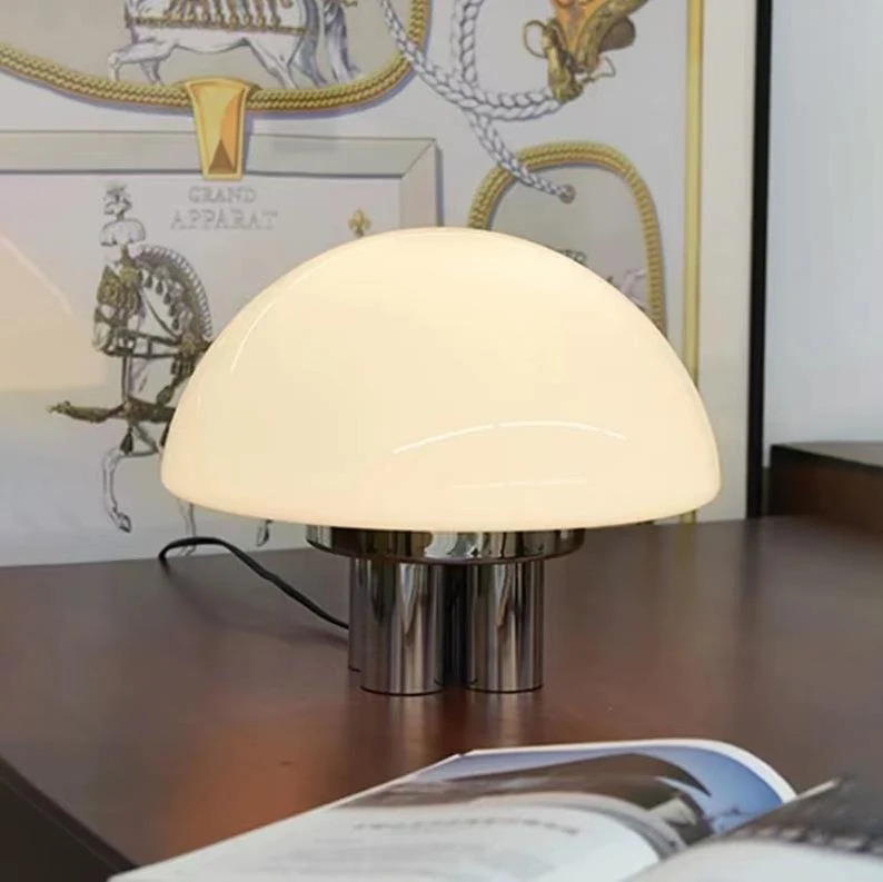 Zeitgenössische Kuppel Tischlampe
