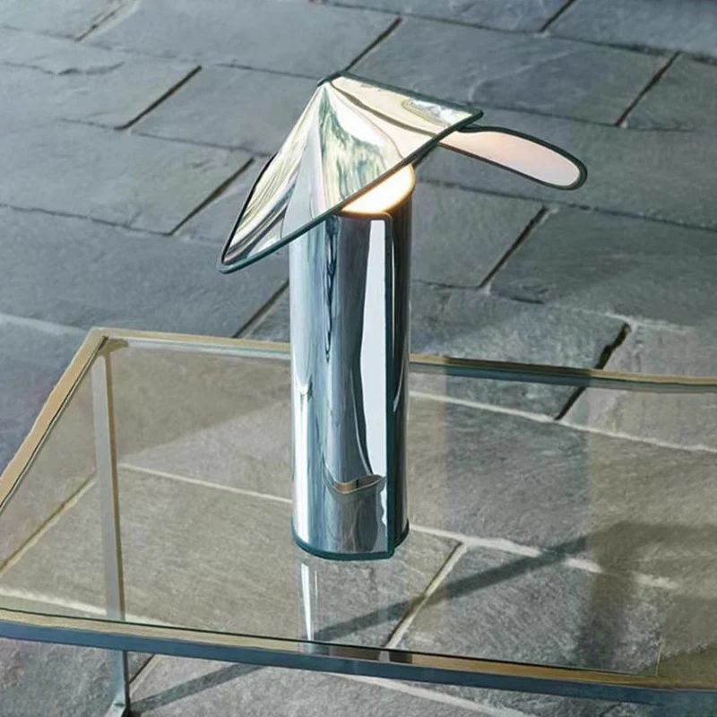 Zeitgenössische Kunst Tischlampe