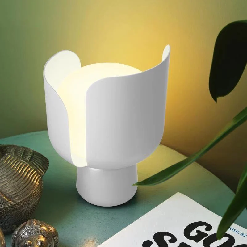 Künstlerische Tischlampe 1790878780