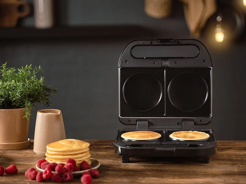 4-IN-1 SANDWICHMAKER