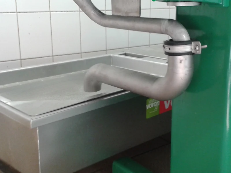 Zulaufrohr für Saftsammelwanne