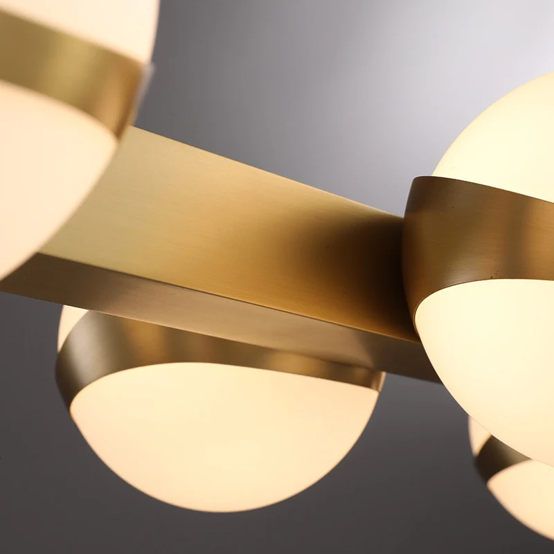 Moderne Deckenleuchte