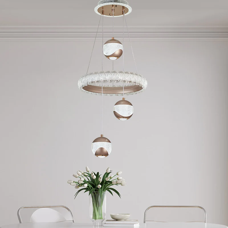 Elegante Mehrlicht-Kronleuchter