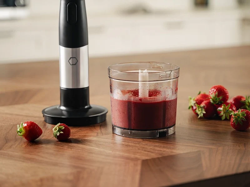 KABELLOSER STABMIXER MIT AKKU
