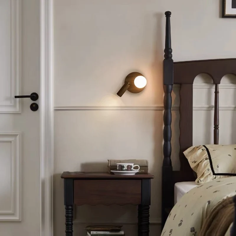 Zeitgenössische Wandlampe