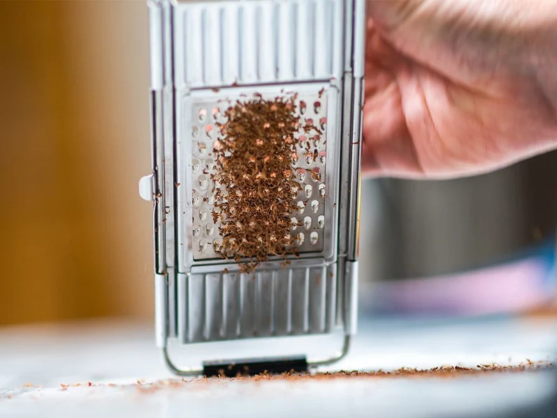 GRATER KLINGE