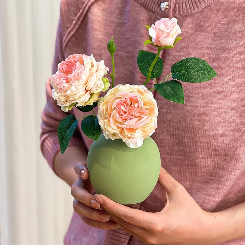 Blumenarrangement Anzeige
