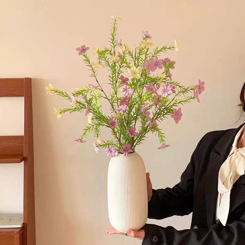 Elegante strukturierte Keram blumen vase