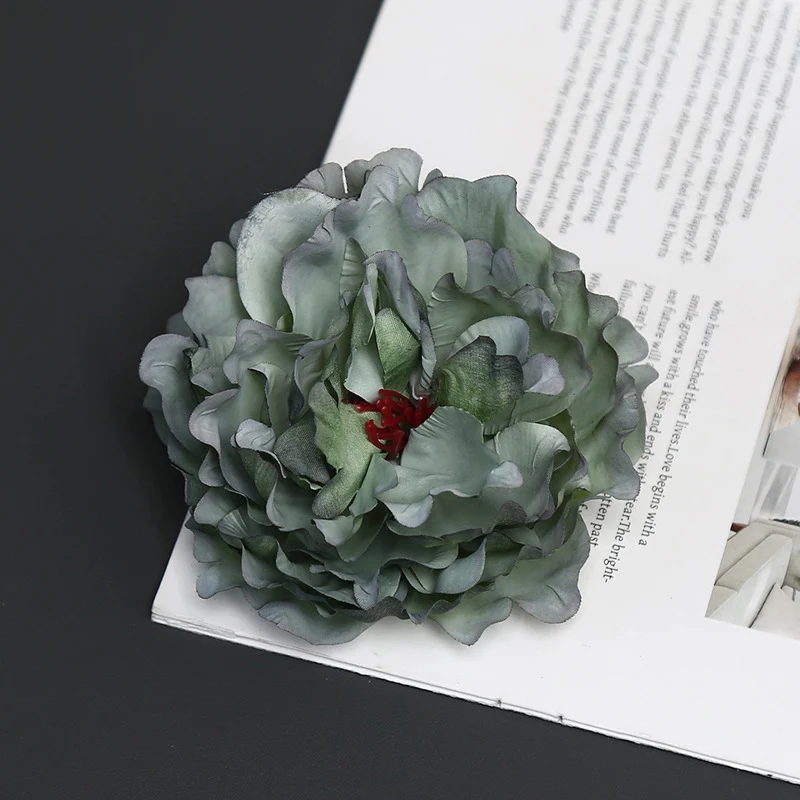 Dekorative Stoff Blumenbrosche